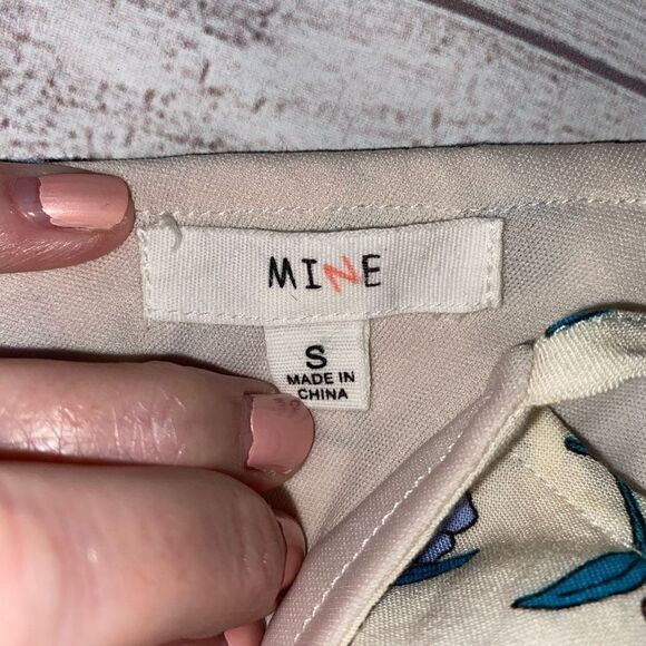 Mine floral print adjustable strap elastic fit lined cropped tank sz S - Picture 8 of 11